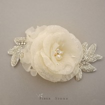 wedding photo - Swarovski Pearl Wedding Head Piece, Bridal Head Piece, Wedding Headpiece, Bridal Headpiece, Swarovski Crystal Rhinestone, Pure Silk Flower