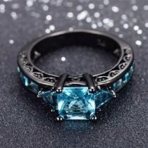 wedding photo - Classical princess cut aquamarine ring