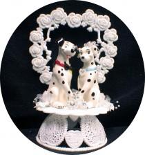 wedding photo - Disney 101 Dalmatian dog Wedding Cake Topper funny puppies pets