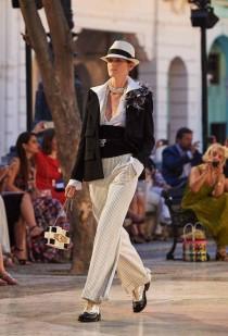 wedding photo - Chanel colección Crucero 2016/17: fiesta de la moda en La Habana