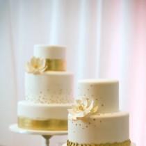 wedding photo - Brown Wedding Cakes