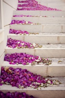 wedding photo - 20 Best Staircases Wedding Decoration Ideas