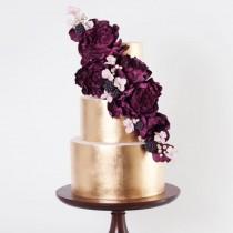 wedding photo - The Coolest Wedding Cakes On Instagram