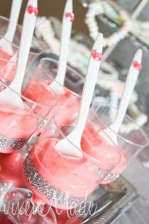 wedding photo - DIY Glitter Cups