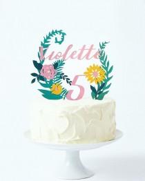 wedding photo - Meyeve On Instagram: “C'était Sa Première Commande, Un Cake Topper Fleurit Pour Une Jolie Fête Des Fleurs. Je Voulais Y Mettre Autant De Temps Et D'amour Qu'elle…”