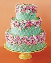 wedding photo - Green Gingham Wedding Cake With Flowers
