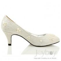 wedding photo - Low Heel Wedding Shoe