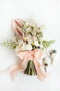 wedding photo - Spring Wedding Flower Trends