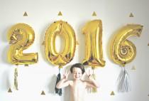 wedding photo - Gold New Years 2016 Number Balloons with Tassel, Silver New Years Eve Decor, New Years Eve Wedding, Metallic Photo booth Props