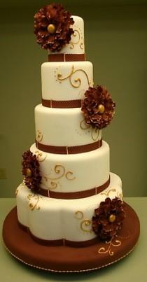 wedding photo - Not Just White!  Stunning Wedding Cakes