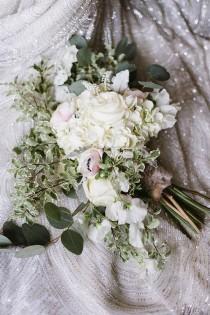 wedding photo - 10 Beautiful Wedding Bouquets