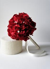 wedding photo - Red Hydrangea Bouquet, Silk Wedding Flowers, Bridesmaid Bouquet, Rhinestone Bouquet, Brooch Bouquqet, Vintage Wedding, Bridal Bouquet, Pinup