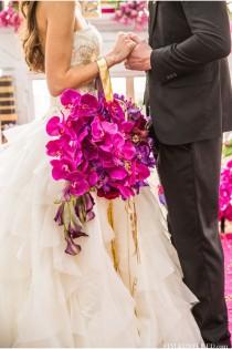 wedding photo - 12 Stunning Wedding Bouquets – 26th Edition
