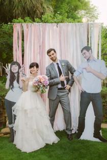 wedding photo - Summery Selfie Station Ideas