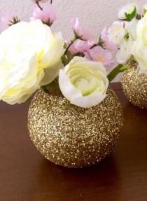 wedding photo - Gold Glitter bubble bowl - globe vase - wedding centerpiece