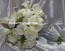 wedding photo - Real Touch Calla lilies and Roses Brooch Bouquet