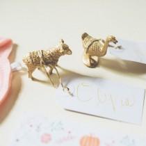 wedding photo - Gold Animal Place Card