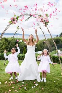 wedding photo - A Pretty Pink Ombre Wedding - Belle The Magazine