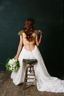 wedding photo - An Antique Neckless Dress