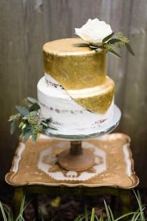 wedding photo - Metallic Gold Cake