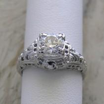 wedding photo - Engagement Filigree Ring Antique Diamond  Details