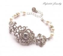 wedding photo -  Bridal Bracelet, wedding bracelet, vintage crystal and pearl wedding jewelry