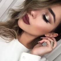 wedding photo - Ashley Rose On Instagram: “@doseofcolors Always Gets It Right With New Product  Wearing "disco"  On The Lid And "Mood" On The Lips  @girlactik Face Glow…”