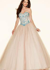 wedding photo -  Crystals Floor Length Sleeveless Lace Up Tulle Beading Sweetheart Ball Gown