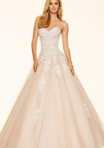 wedding photo -  Floor Length Sleeveless Nude Lace Up Appliques Tulle Sweetheart Ball Gown