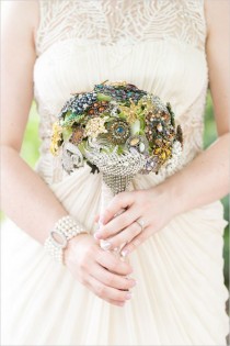wedding photo - Alternative Wedding Bouquets