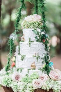 wedding photo - Fairy Wedding Cake