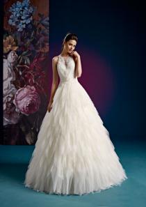 wedding photo -  White Sleeveless Appliques Buttons Ball Gown Straps Floor Length Tulle
