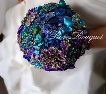 wedding photo - Purple Brooch Bouquet, Peacock Wedding Brooch Bouquet, Bridal Bouquet, Jewelry Bouquet, Broach Bouquet, Wedding Decor, Crystal Bouquet