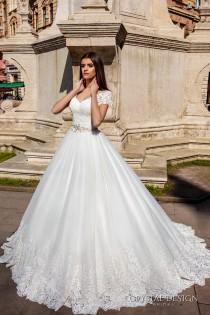 wedding photo -  New Arrival Illusion Lace Cap Sleeve Crystal Design 2016 V-Neck Wedding Dresses Tulle Applique Lace Beads Bridal Ball Gowns Wedding Dress Online with $111.56/Piece 