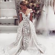 wedding photo -  Elegant Short Sleeves Lace Wedding Dresses for Bridal