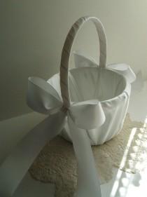 wedding photo - Flower Girl Basket, Flowergirl Basket, Handmade, Wedding, White Basket, Ivory Basket