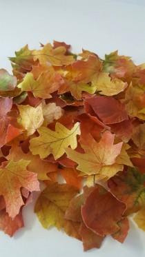 wedding photo - Edible Fall Leaves