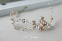 wedding photo - Golden Goddess Wedding Crown Circlet Wreath with Golden Leaves and small flowers