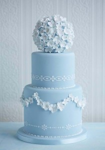 wedding photo - Flower Ball Wedding Cake