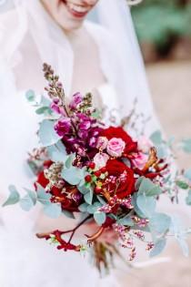wedding photo - Red Wedding Flowers