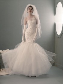 wedding photo - Effie's Bridal Trunk