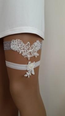 wedding photo -  garter, toss garters, gray, ivory lace, wedding garters, bridal accessores, garter suspander, free shipping!