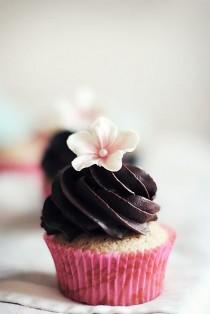wedding photo - Chai Cupcakes