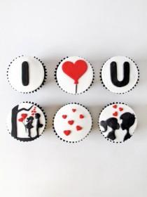 wedding photo - Valentine Cupcake Ideas & Inspirations