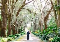 wedding photo - A Chic Destination Wedding In Florida