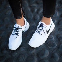 wedding photo - In Search Of The Perfect Nike Roshe Run Sneakers