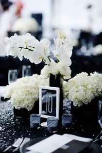 wedding photo - Black And White Modern Wedding With Unique Details In Cincinnati