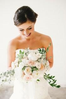 wedding photo - Golden Glamour Wedding Inspiration