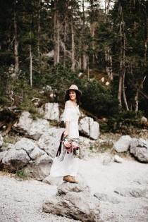 wedding photo -  Gorgeous Elopement Outfit