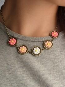 wedding photo - Salmon Daisy Necklace Resin Flower Jewelry Daisy Chain Necklace Daisy Jewelry Floral Gifts for Women Daisy Bridesmaid Jewelry Trending Items